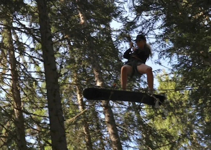 Les Autrichiens - アパート メジェーヴ